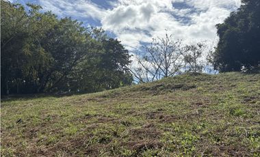 SE VENDE TERRENO DE 1554 M CON VISTA MONTAÑAS AG