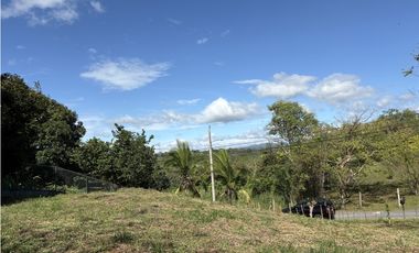 SE VENDE TERRENO DE 1554 M CON VISTA MONTAÑAS AG