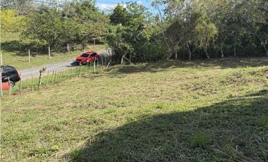 SE VENDE TERRENO DE 1554 M CON VISTA MONTAÑAS AG