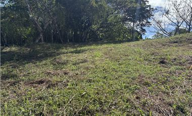 SE VENDE TERRENO DE 1554 M CON VISTA MONTAÑAS AG