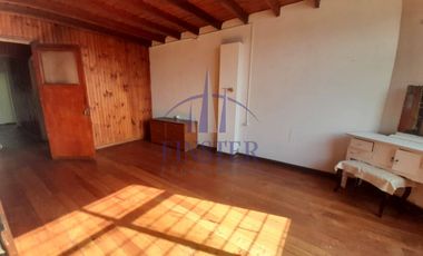 Propiedad comercial y habitacional frente plaza de Quintero