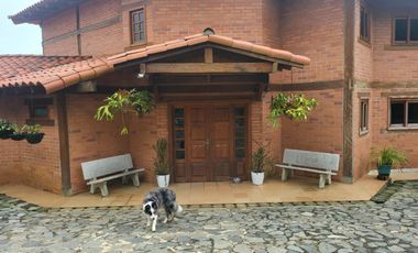 LLEGO 2026 Y TU HORA DE INVERTIR EN DAPA ZONA RURAL A 20 MINUTOS DE CALI,  VENDO HERMOSA CASA RENTANDO