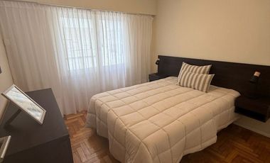 Venta departamento Centro Mar del Plata 2 Ambientes con dependencia.