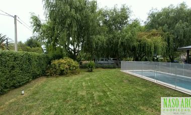 IMPECABLE!! Hermosa casa en venta en Sierra de los Padres. Gas natural conectado