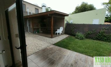 IMPECABLE!! Hermosa casa en venta en Sierra de los Padres. Gas natural conectado