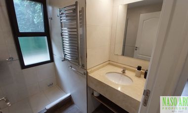 IMPECABLE!! Hermosa casa en venta en Sierra de los Padres. Gas natural conectado