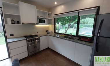 IMPECABLE!! Hermosa casa en venta en Sierra de los Padres. Gas natural conectado