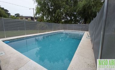 IMPECABLE!! Hermosa casa en venta en Sierra de los Padres. Gas natural conectado