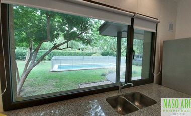 IMPECABLE!! Hermosa casa en venta en Sierra de los Padres. Gas natural conectado