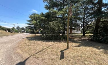Casa en venta c/ cochera en Sierra de la Ventana
