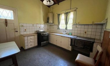 Casa en venta c/ cochera en Sierra de la Ventana