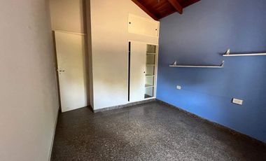 Casa en venta c/ cochera en Sierra de la Ventana