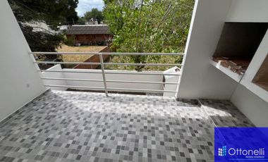 Departamento en venta c/ cochera en Costa Azul