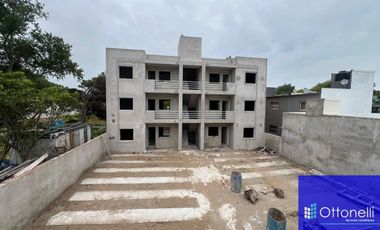 Departamento en venta c/ cochera en Costa Azul