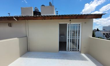 Alq. Dpto 3 amb con terr propia y lav en R.Mejia