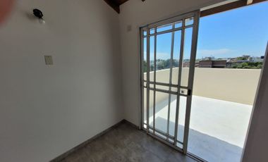 Alq. Dpto 3 amb con terr propia y lav en R.Mejia