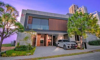 CASA DE LUJO EN VENTA COLINAS VIRREYES - FRENTE A PUERTA LAS LOMAS