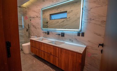 CASA DE LUJO EN VENTA COLINAS VIRREYES - FRENTE A PUERTA LAS LOMAS