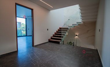 CASA DE LUJO EN VENTA COLINAS VIRREYES - FRENTE A PUERTA LAS LOMAS