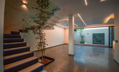 CASA DE LUJO EN VENTA COLINAS VIRREYES - FRENTE A PUERTA LAS LOMAS