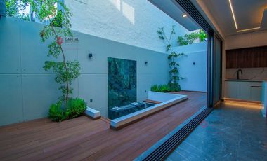 CASA DE LUJO EN VENTA COLINAS VIRREYES - FRENTE A PUERTA LAS LOMAS