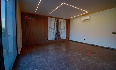 CASA DE LUJO EN VENTA COLINAS VIRREYES - FRENTE A PUERTA LAS LOMAS