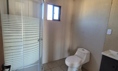 SE ARRIENDA AMPLIA CASA DE 3 DORMITORIOS EN AMPLIO TERRENO