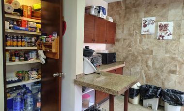 Presa Escolta Casa en Condominio