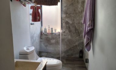 Presa Escolta Casa en Condominio