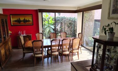 Presa Escolta Casa en Condominio