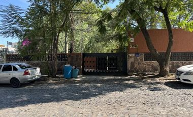 Terreno en Renta uso Comercial en Ciudad Granja con Amplio Jardín, Ideal para Empresas, Eventos o Resort Urbano