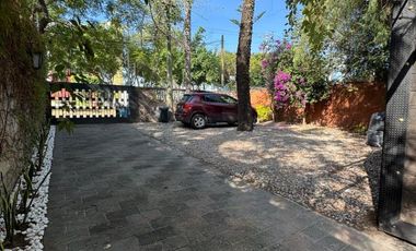 Terreno en Renta uso Comercial en Ciudad Granja con Amplio Jardín, Ideal para Empresas, Eventos o Resort Urbano