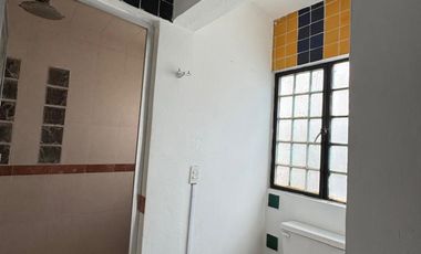 Terreno en Renta uso Comercial en Ciudad Granja con Amplio Jardín, Ideal para Empresas, Eventos o Resort Urbano