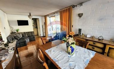 Espaciosa Casa en La Florida Alto ¡Visítala Hoy!