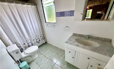 Parcela de 3,6 ha con orilla de lago, Rapel