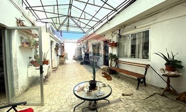 Propiedad amplia en barrio residencial