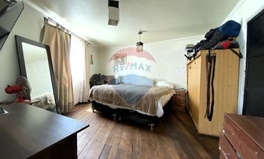 Propiedad amplia en barrio residencial