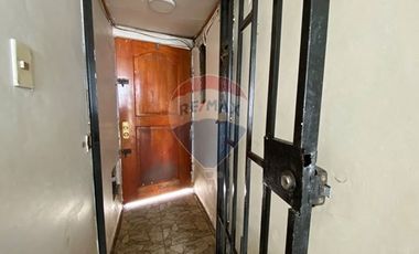 Propiedad amplia en barrio residencial