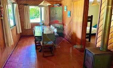 Rebajada, parcela de 3,6 ha con orilla de lago