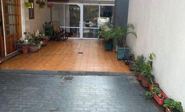 Departamento 4 ambientes con Patio