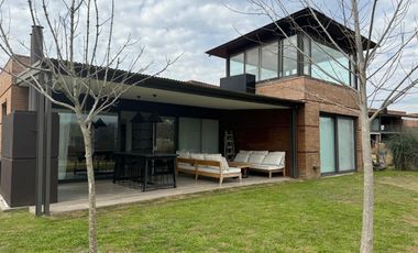 Departamento  tipo casa en  venta en Estancias del Pilar