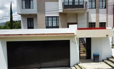 Casa EN VENTA en Fracc. El Mirador. Uruapan