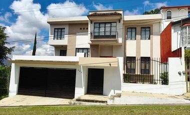 Casa EN VENTA en Fracc. El Mirador. Uruapan