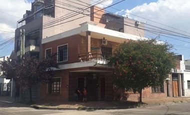 Casa para 2 Familias en Venta en Lanus Este