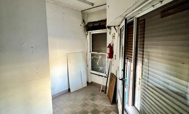 Local sobre Cerrito - Apto cualquier destino - OPORTUNIDAD!!!