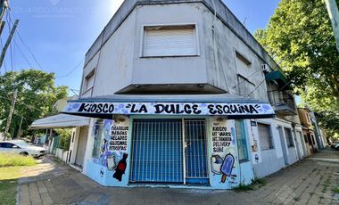 Local sobre Cerrito - Apto cualquier destino - OPORTUNIDAD!!!