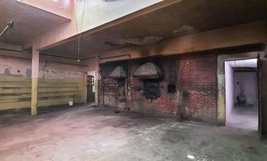 Local con Vivienda en Venta en Lomas de Zamora Oeste