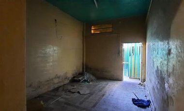 Local con Vivienda en Venta en Lomas de Zamora Oeste