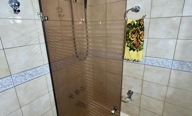 Muy buen 3 ambientes en pleno centro, frente a la estación, a mts de COTO - Vta Directa!!