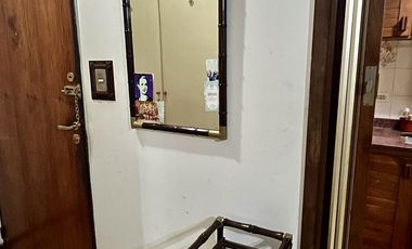 Muy buen 3 ambientes en pleno centro, frente a la estación, a mts de COTO - Vta Directa!!